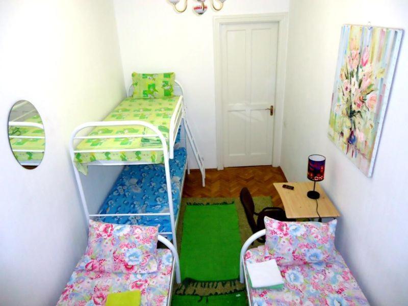 Hostel Kreshatik 基輔 客房 照片