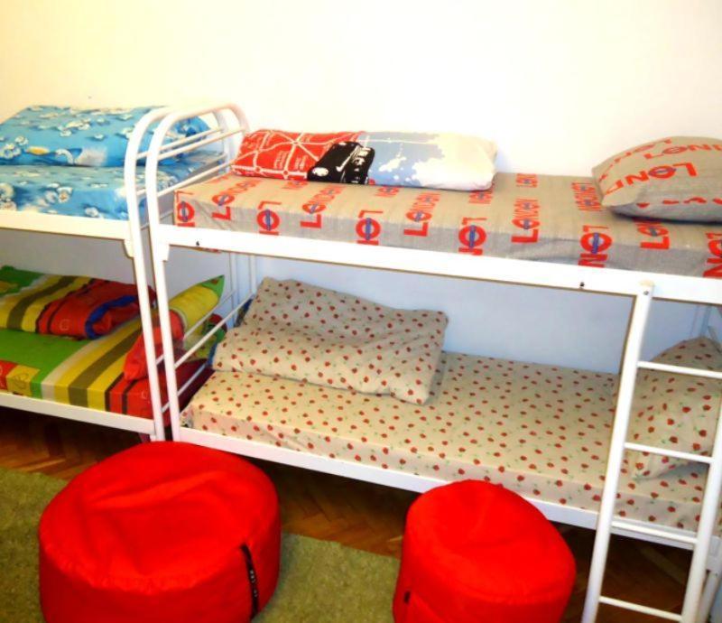 Hostel Kreshatik 基輔 客房 照片