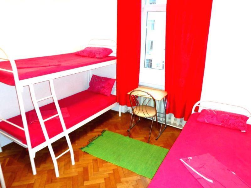 Hostel Kreshatik 基輔 客房 照片
