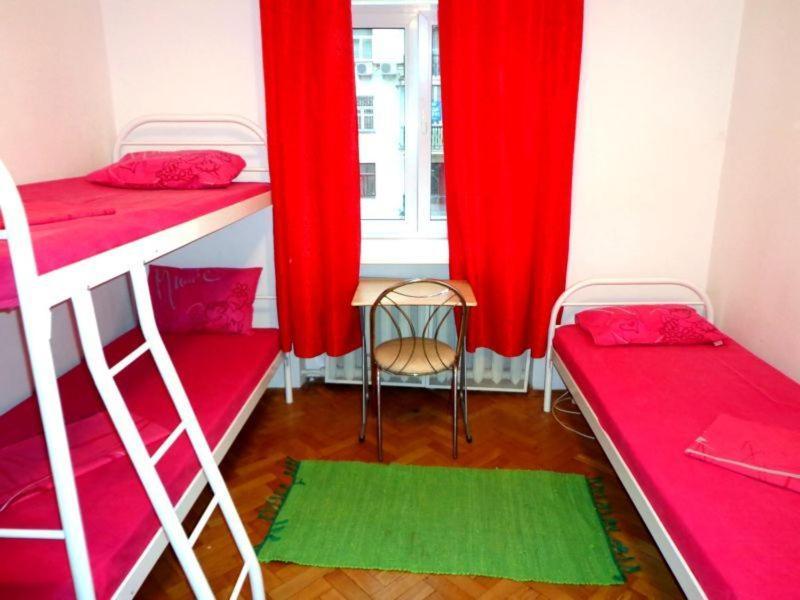 Hostel Kreshatik 基輔 客房 照片